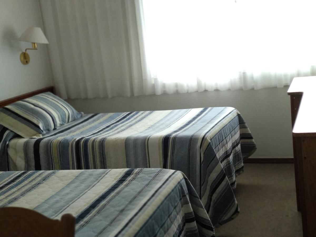 Hotel Crown 멜로 외부 사진