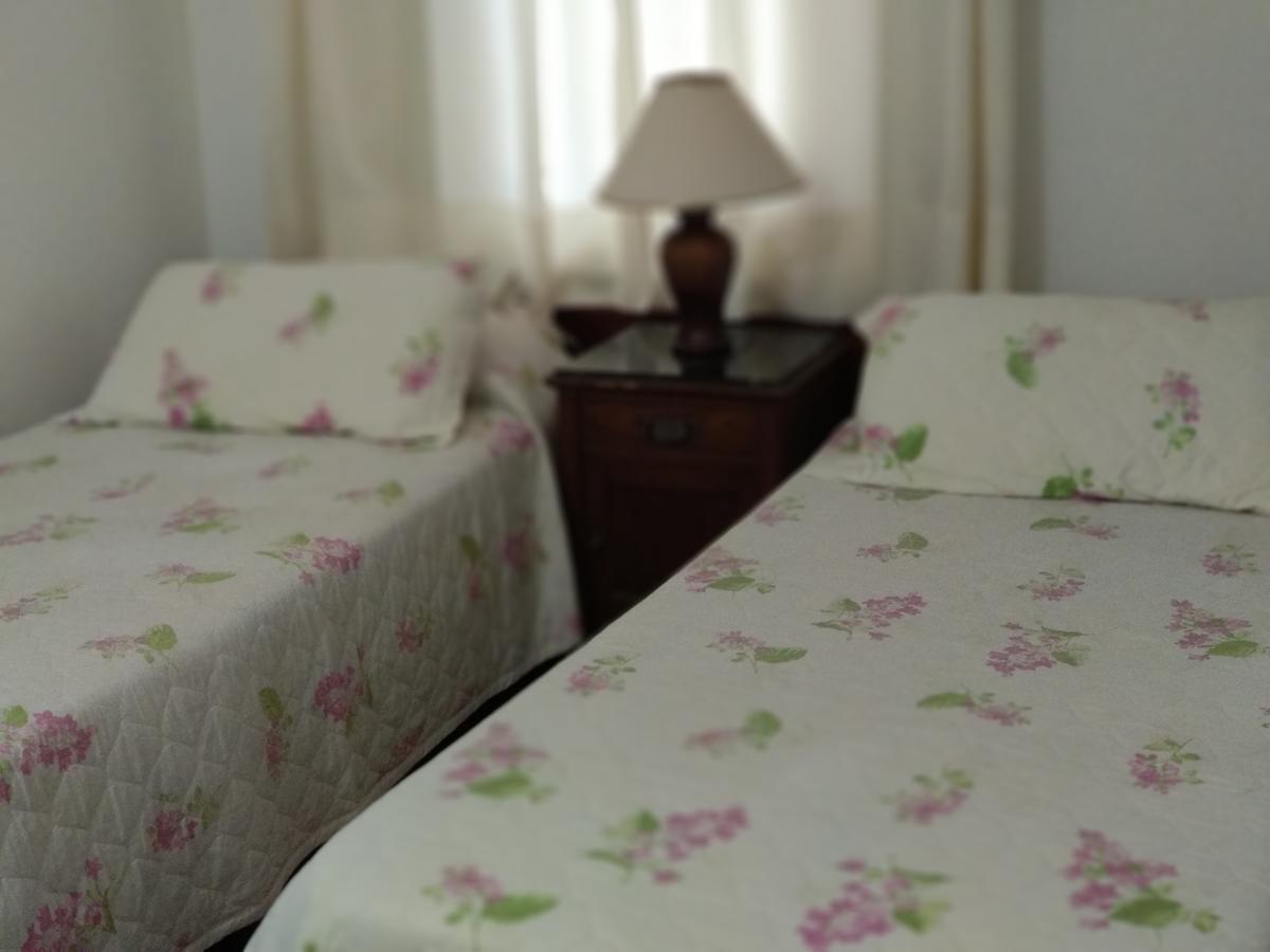 Hotel Crown 멜로 외부 사진